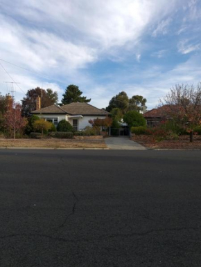 Happy Home 2 Bathrooms, Bendigo